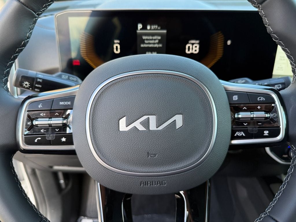 2025 Kia Sorento S - Photo 21