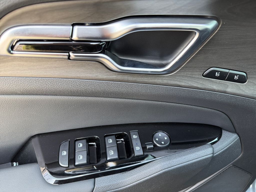 2025 Kia Sportage X-Line Prestige - Photo 11