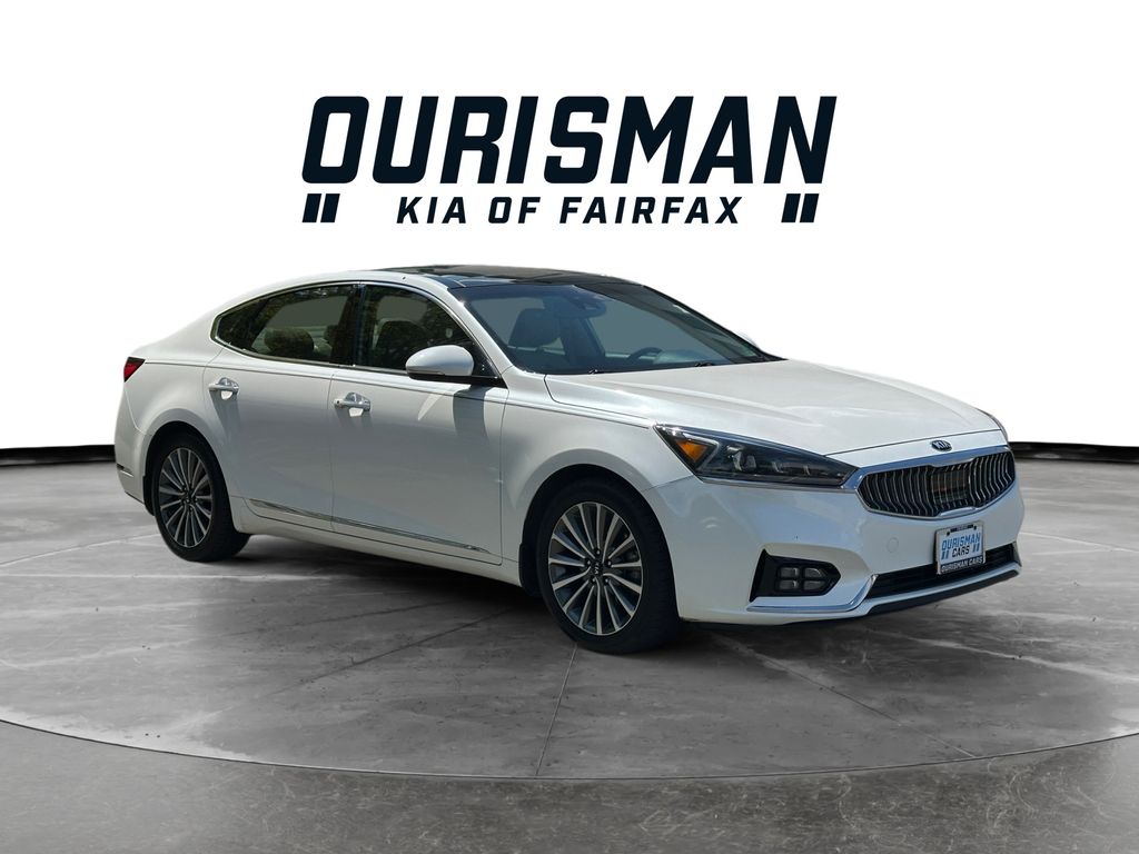 2017 Kia Cadenza Technology's photo
