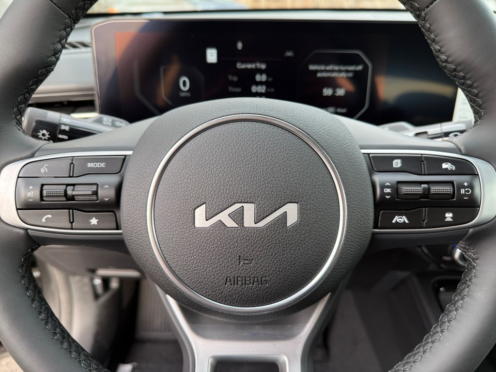 2026 Kia K5 EX - Photo 21