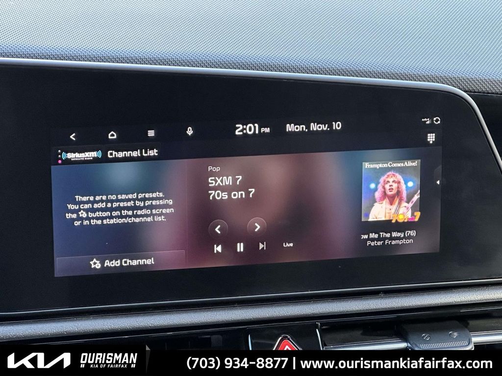 2023 Kia Niro EX Touring photo 3