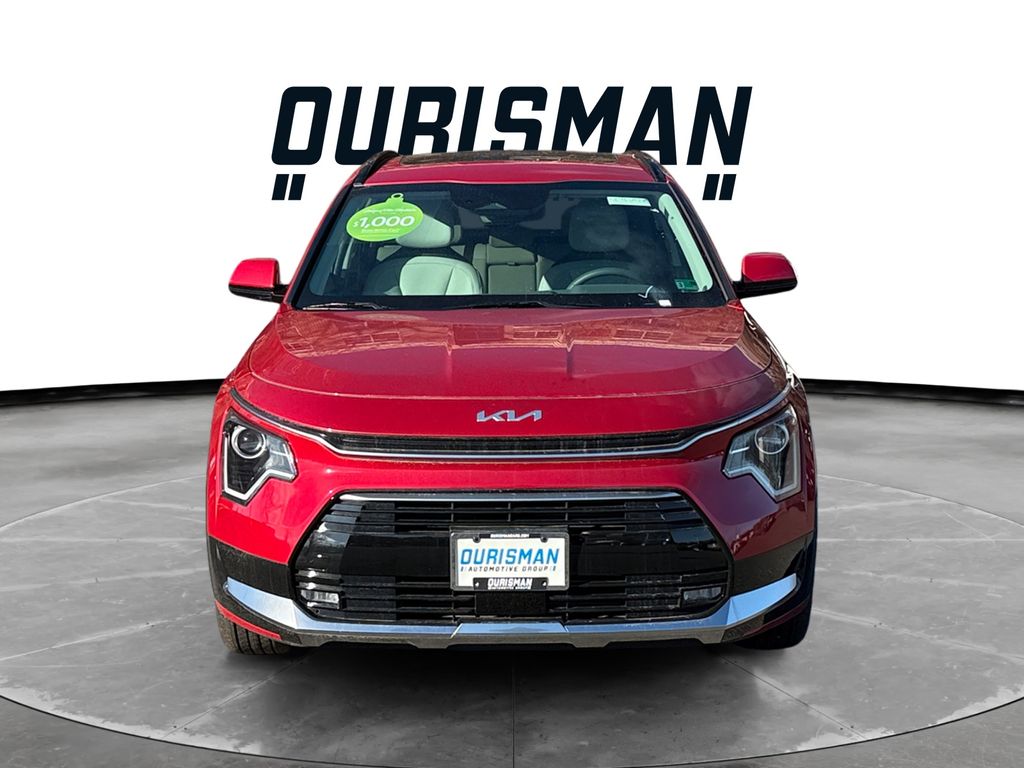 2025 Kia Niro EX Touring - Photo 8