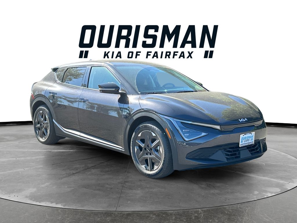 2026 Kia EV6 Light's photo