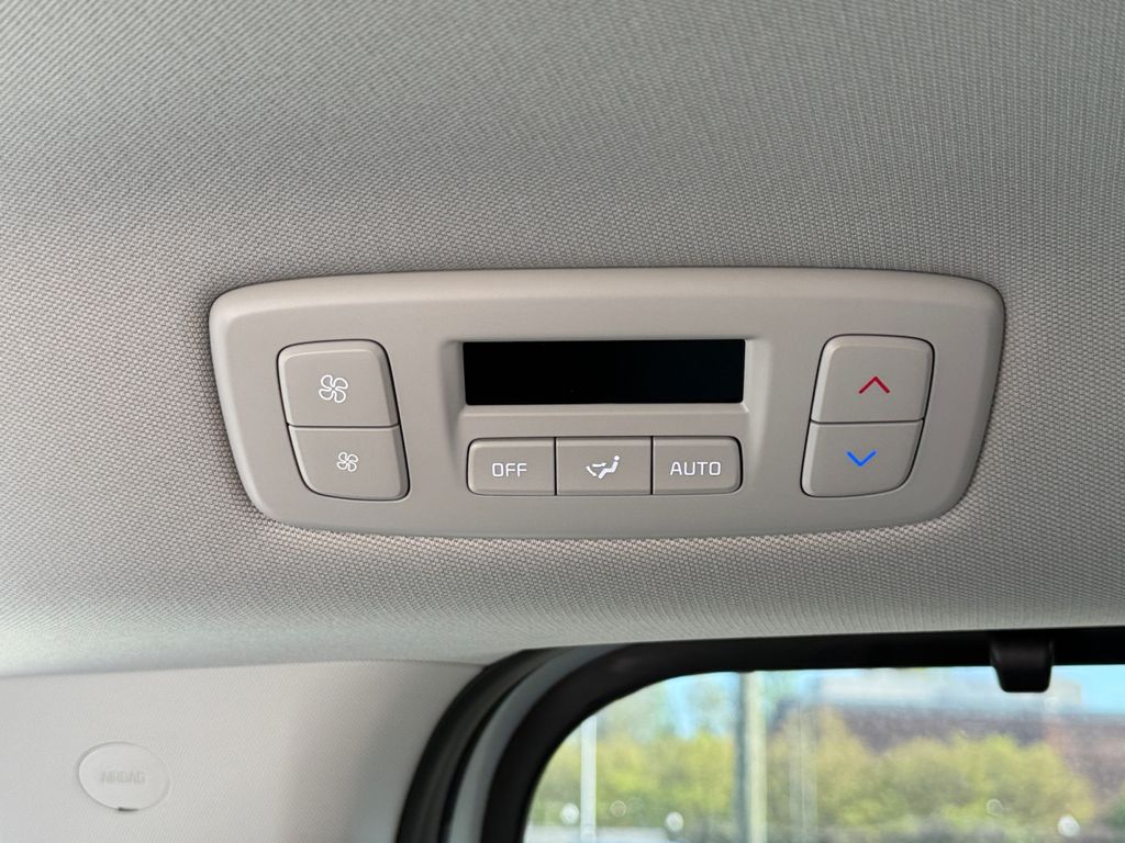 2026 Kia Carnival SX Prestige - Photo 27
