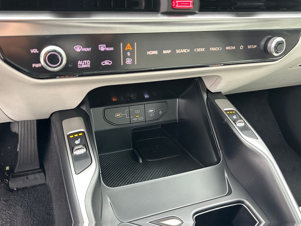 2025 Kia Sorento X-Line EX - Photo 43