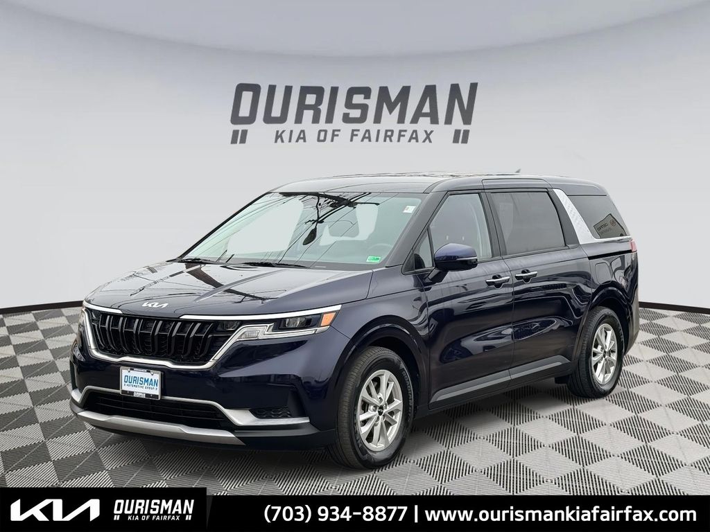 2024 Kia Carnival LX Seat Pkg's photo