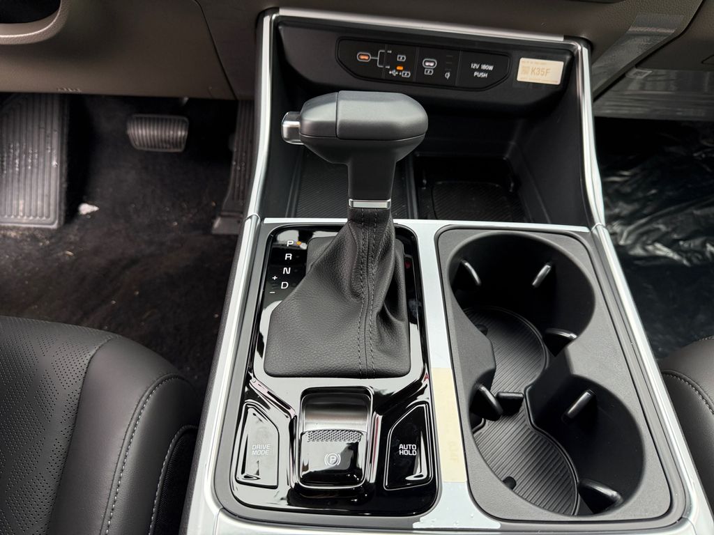 2026 Kia Carnival SX - Photo 18