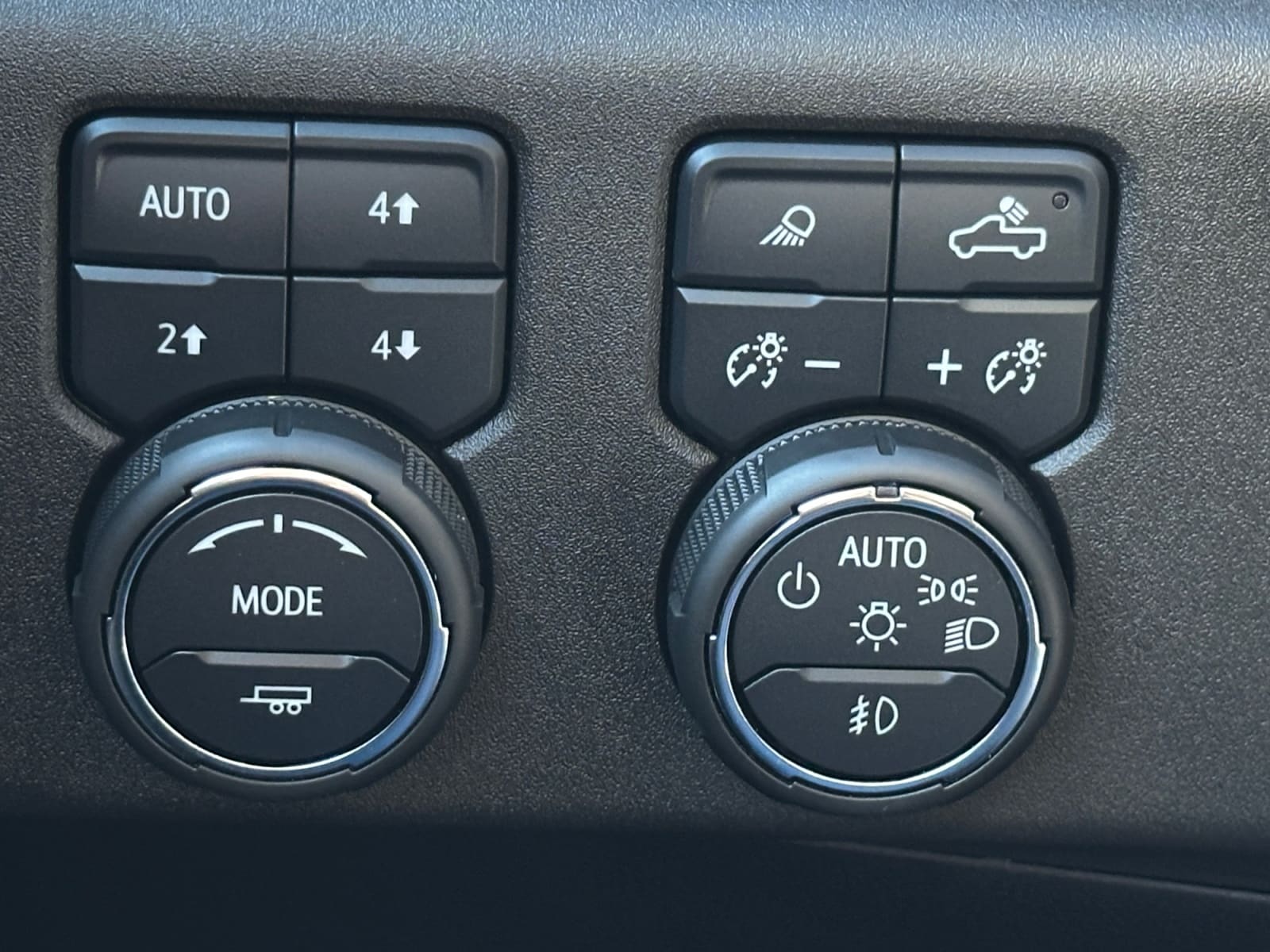 2024 Chevrolet Silverado 1500 High Country - Photo 19