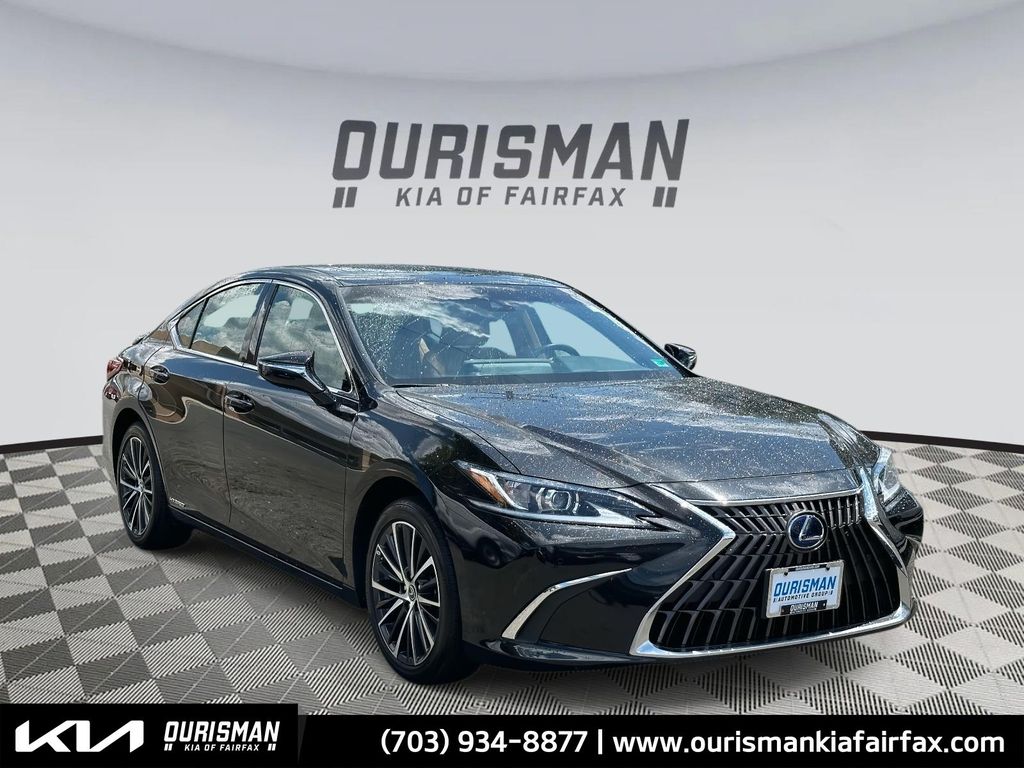 Used 2022 Lexus ES Hybrid 300h with VIN 58ADA1C16NU019505 for sale in Fairfax, VA