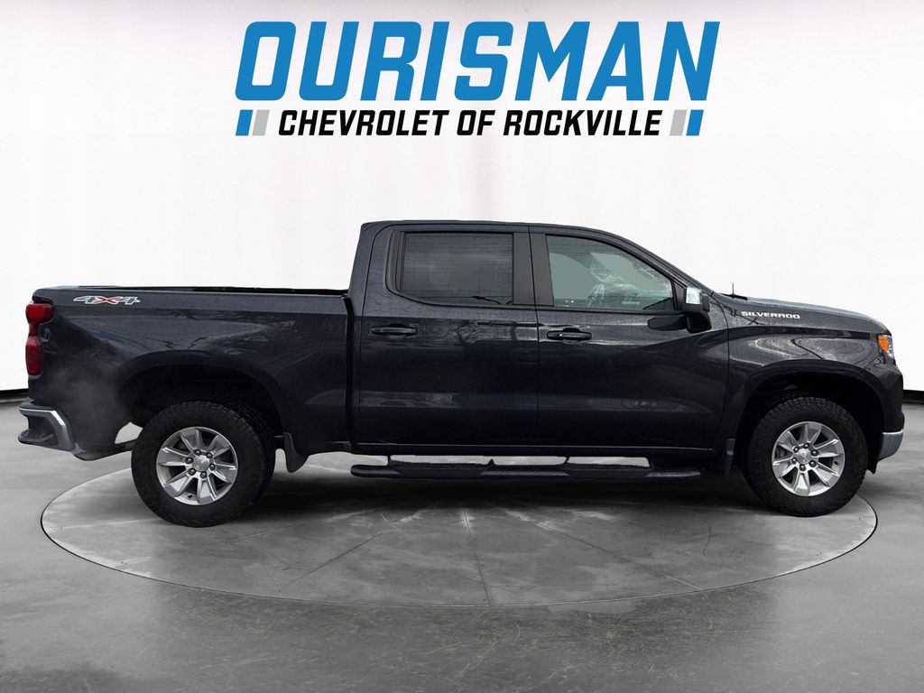 2024 Chevrolet Silverado 1500 LT - Photo 7