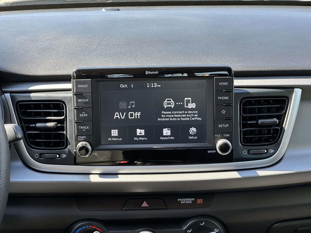 2019 Kia Rio S photo 3