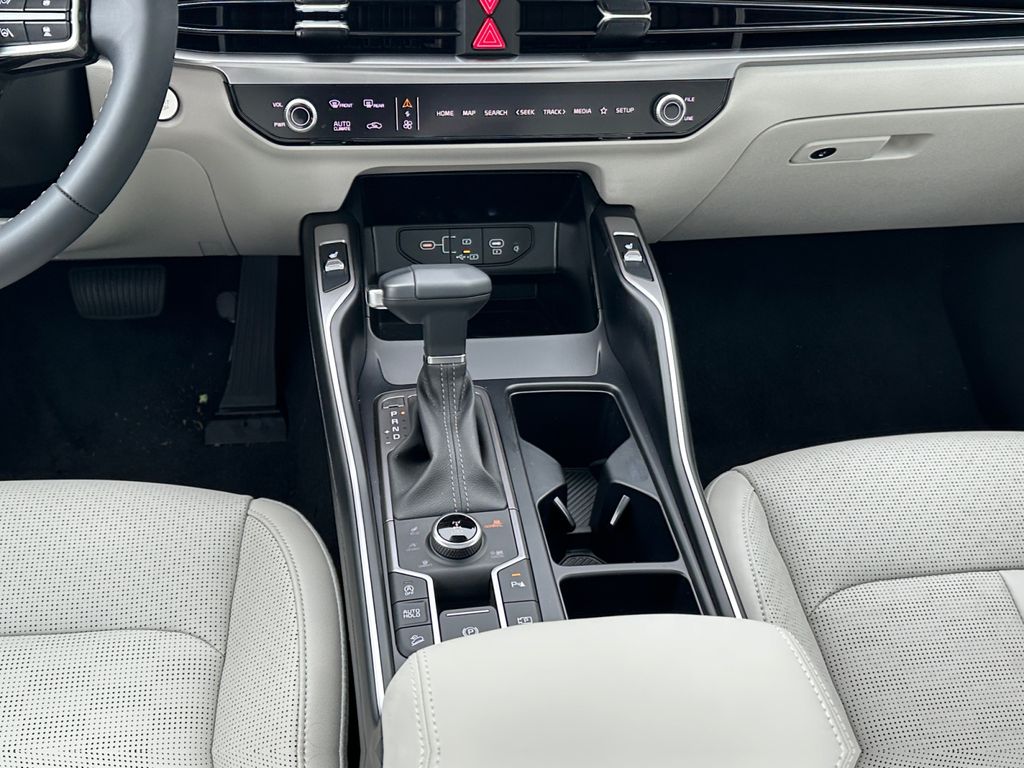 2025 Kia Sorento X-Line EX - Photo 16