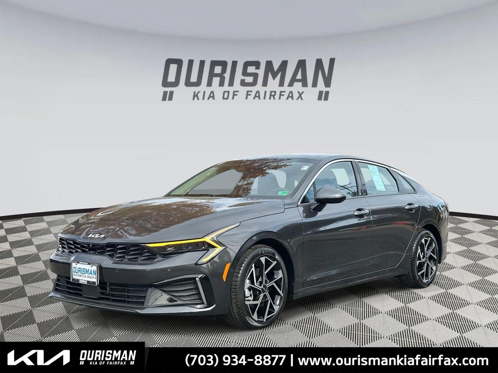 2025 Kia K5 EX's photo