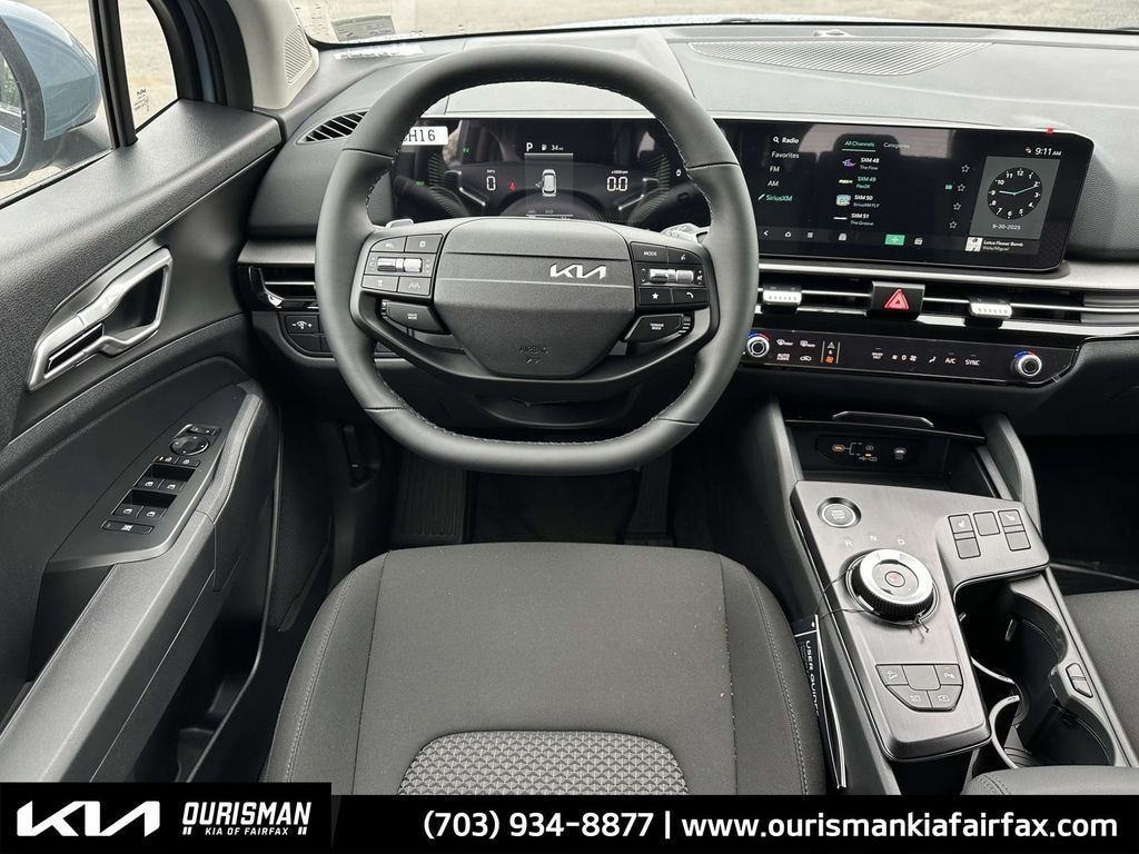 New 2026 Kia Sportage Hybrid S SUV