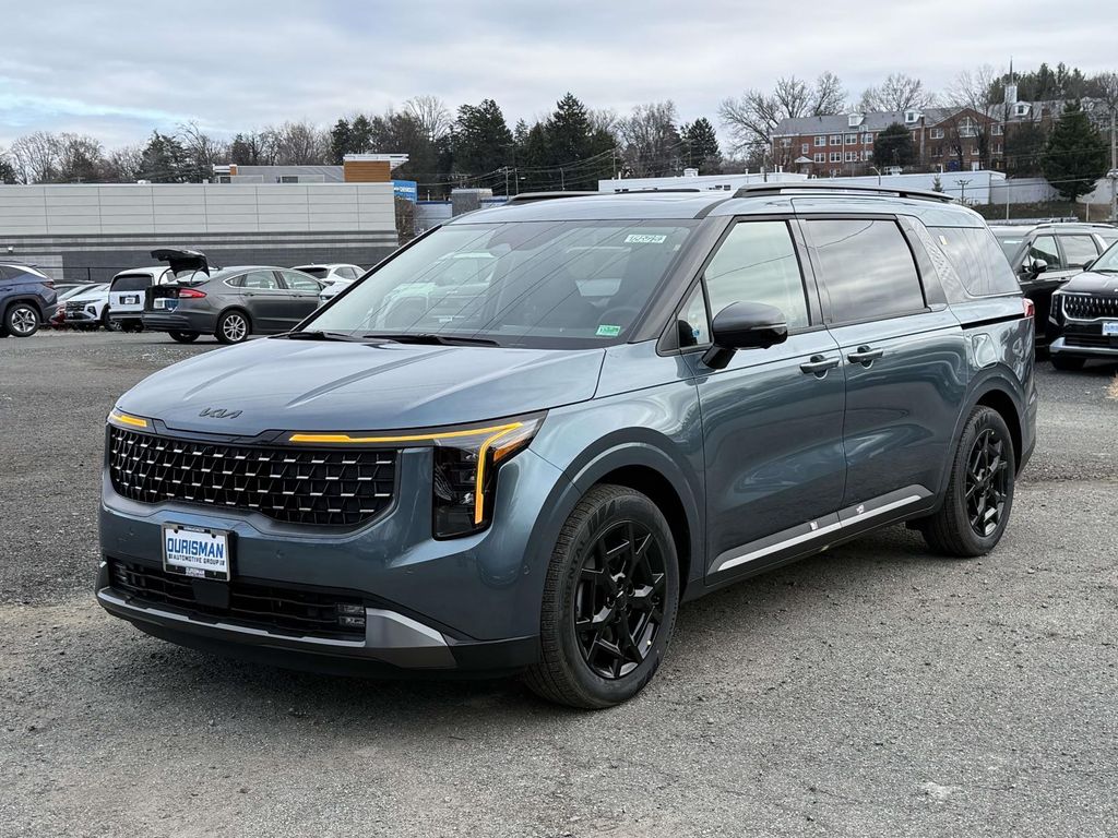 2026 Kia Carnival SX's photo