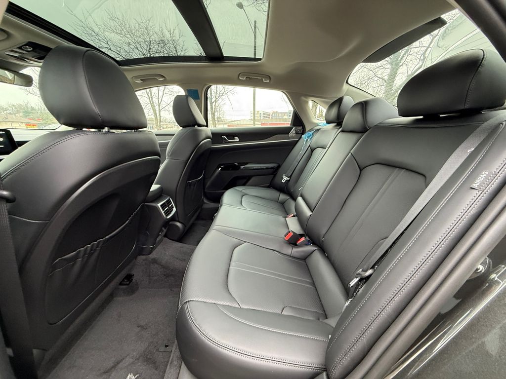 2026 Kia K5 EX - Photo 25
