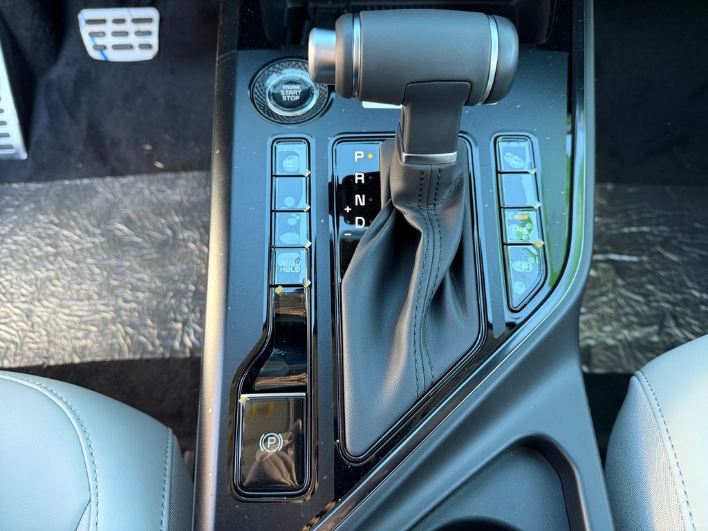 2025 Kia Niro EX Touring - Photo 20