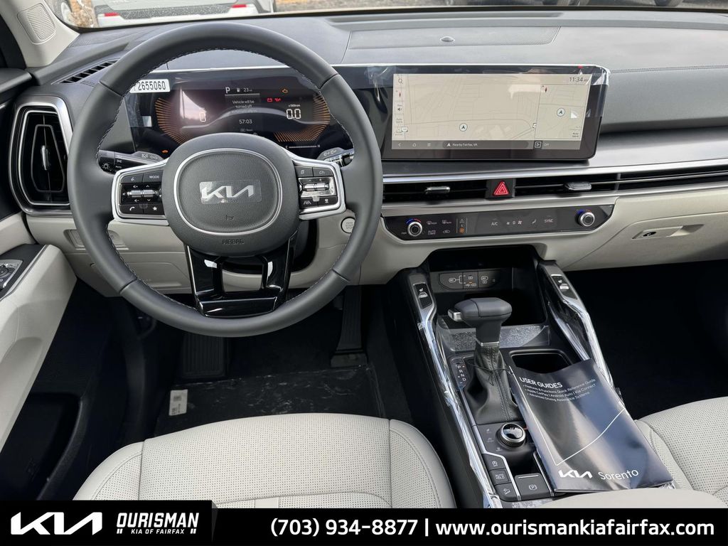 2025 Kia Sorento S photo 2