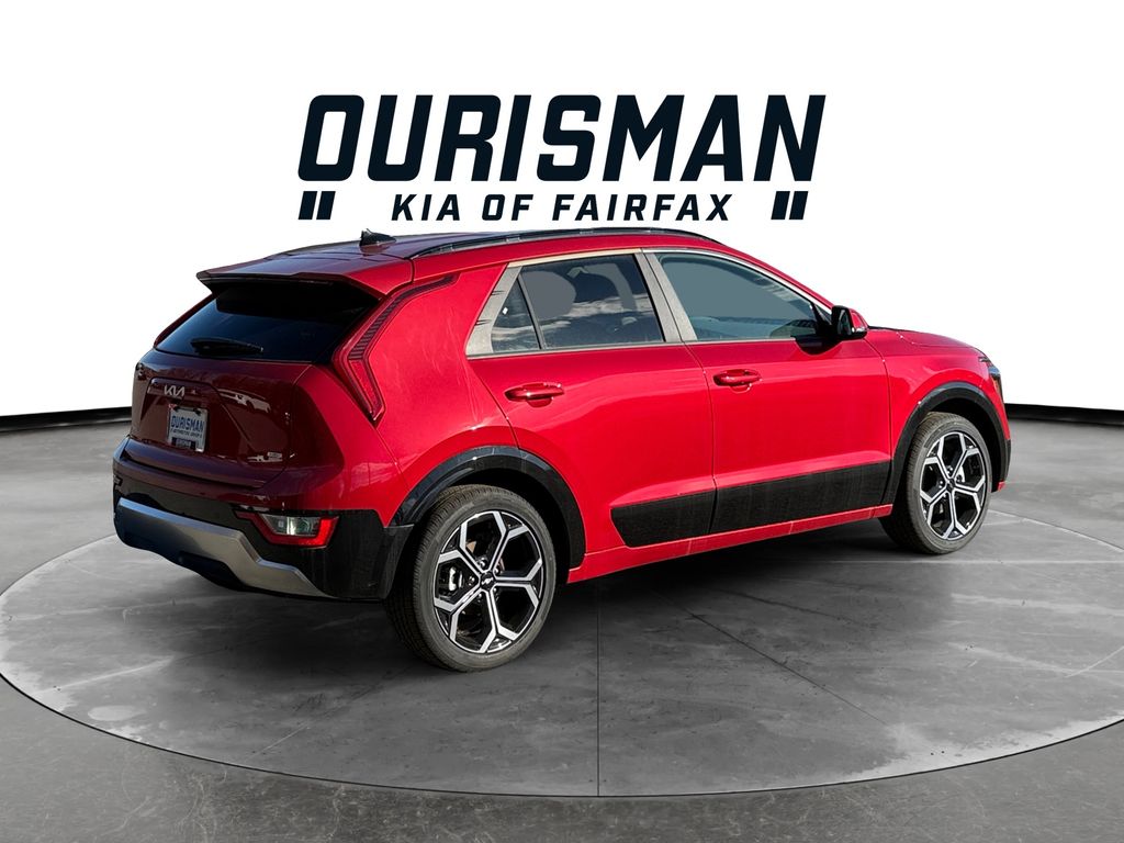2025 Kia Niro EX Touring - Photo 6