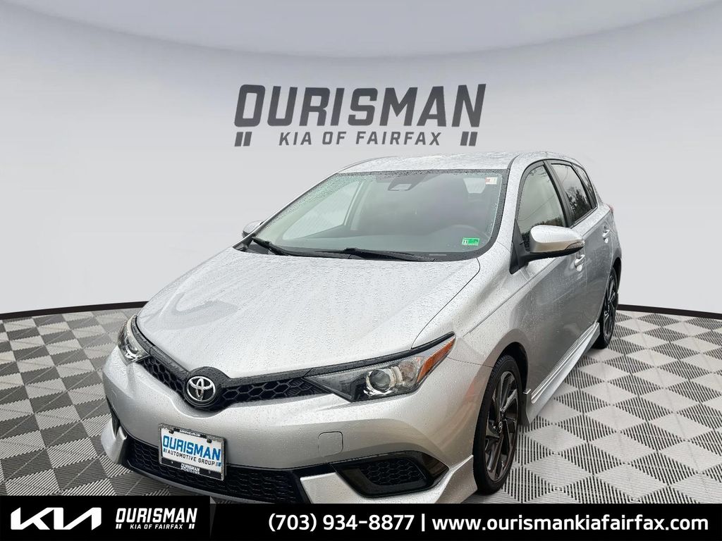 2018 Toyota Corolla iM Base's photo