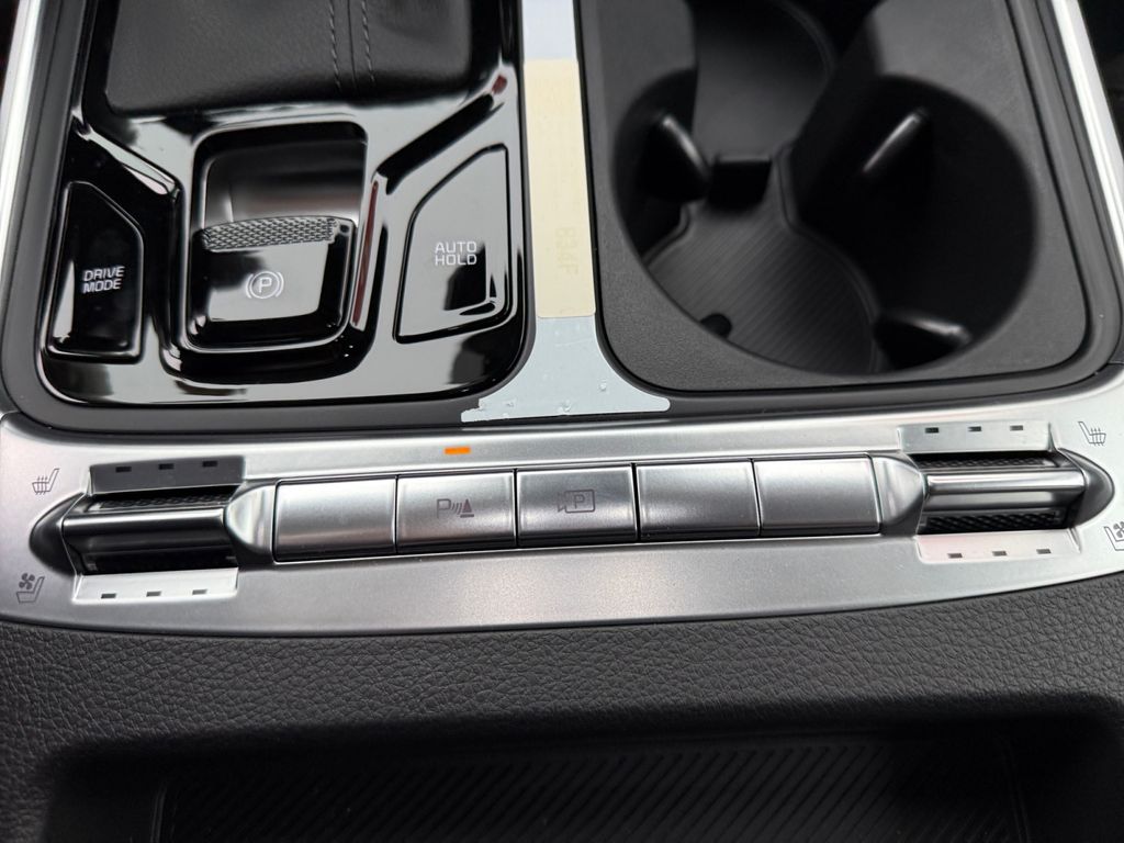 2026 Kia Carnival SX - Photo 19