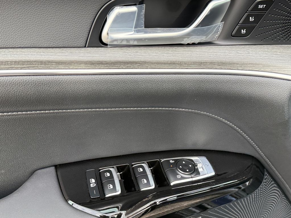 2026 Kia K5 EX - Photo 11