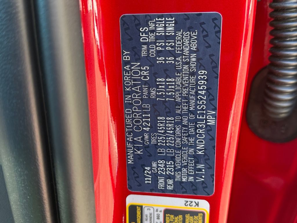 2025 Kia Niro EX Touring - Photo 22