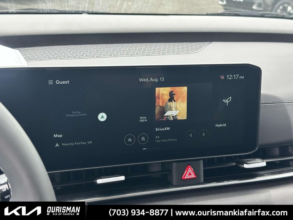 2026 Kia Carnival EX photo 3