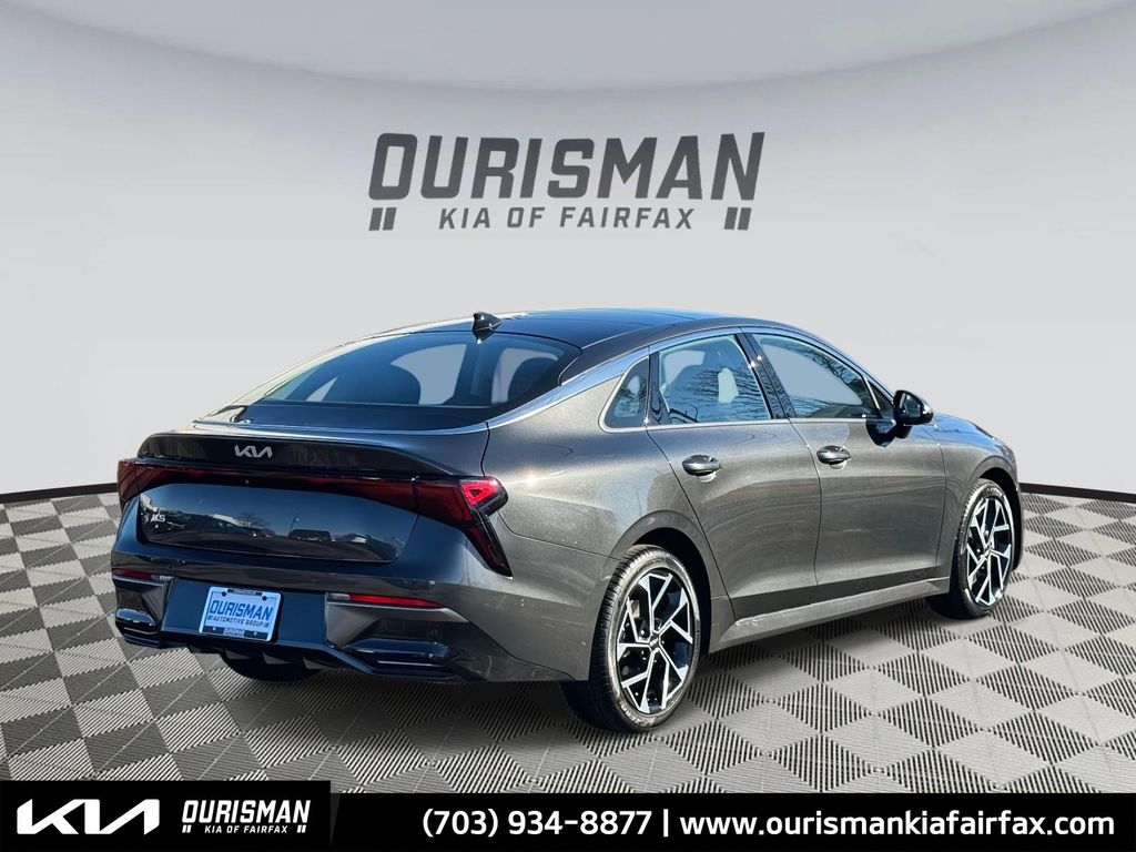 2025 Kia K5 EX photo 3