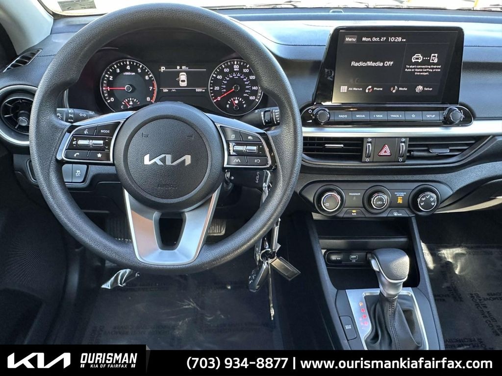 Used 2023 Kia Forte LXS Sedan