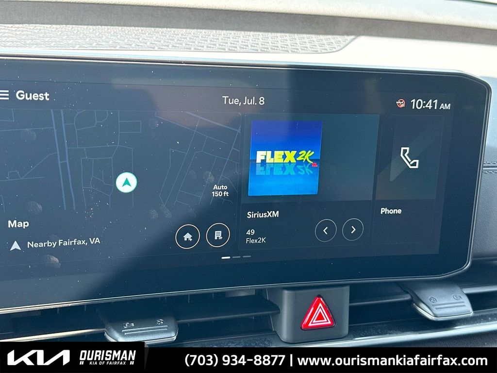 2026 Kia Carnival SX photo 3