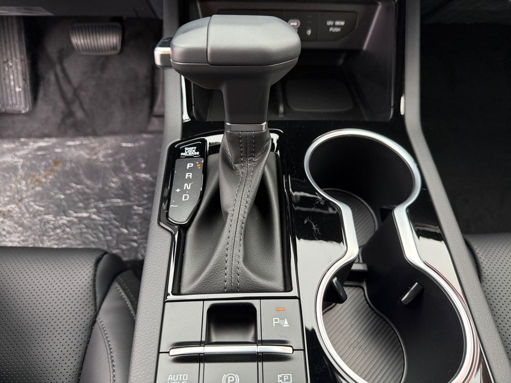 2026 Kia K5 EX - Photo 19