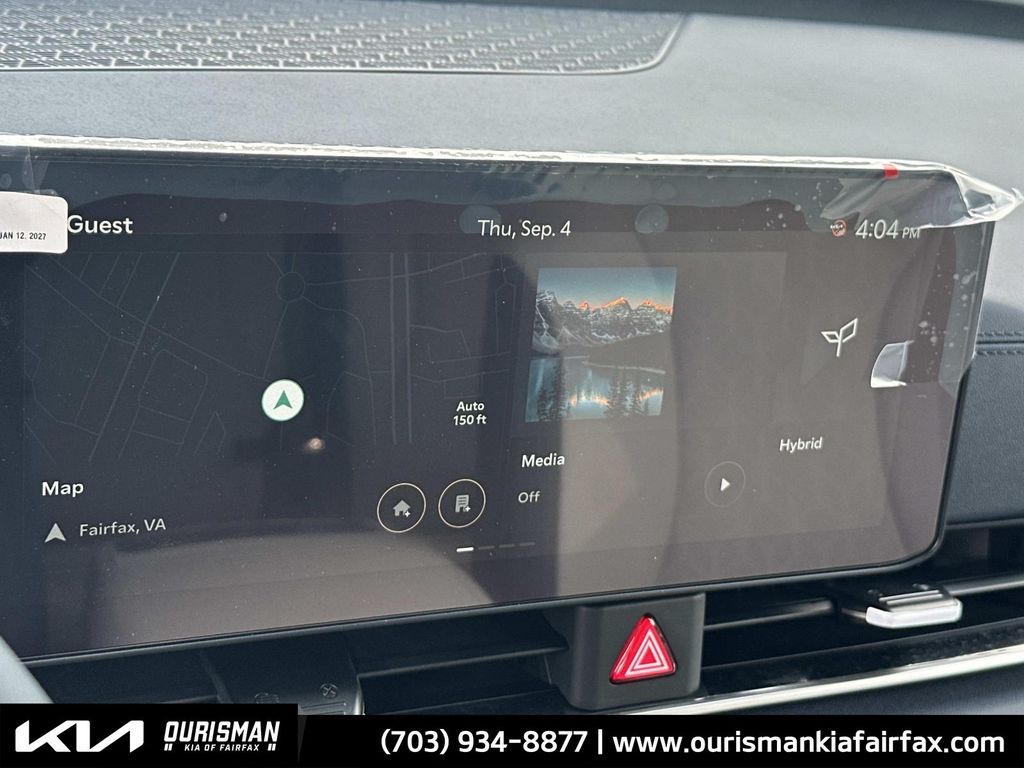 2026 Kia Carnival EX photo 3