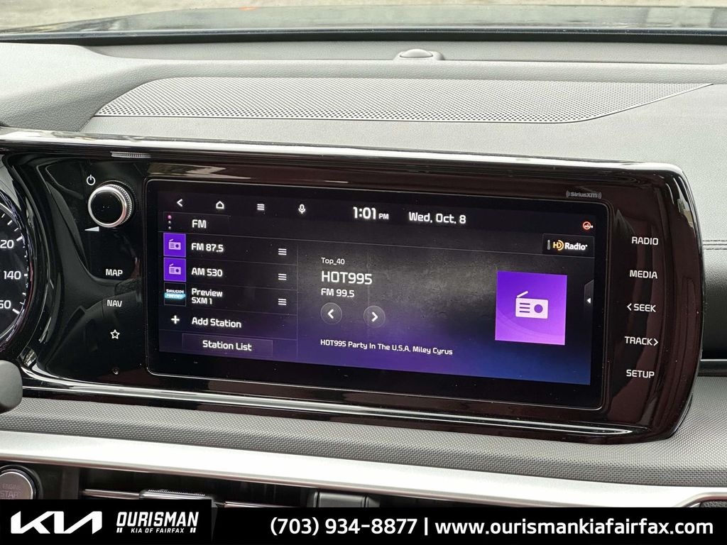 2023 Kia K5 GT-Line photo 2