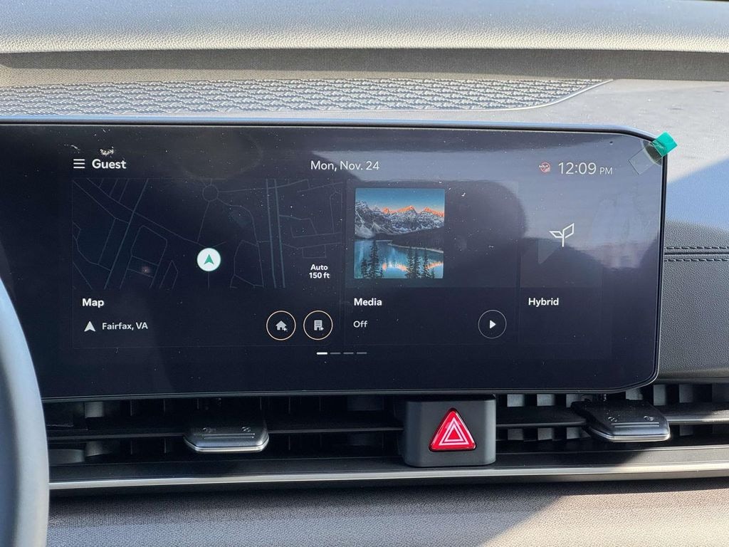 New 2026 Kia Carnival Hybrid SX Minivan/Van