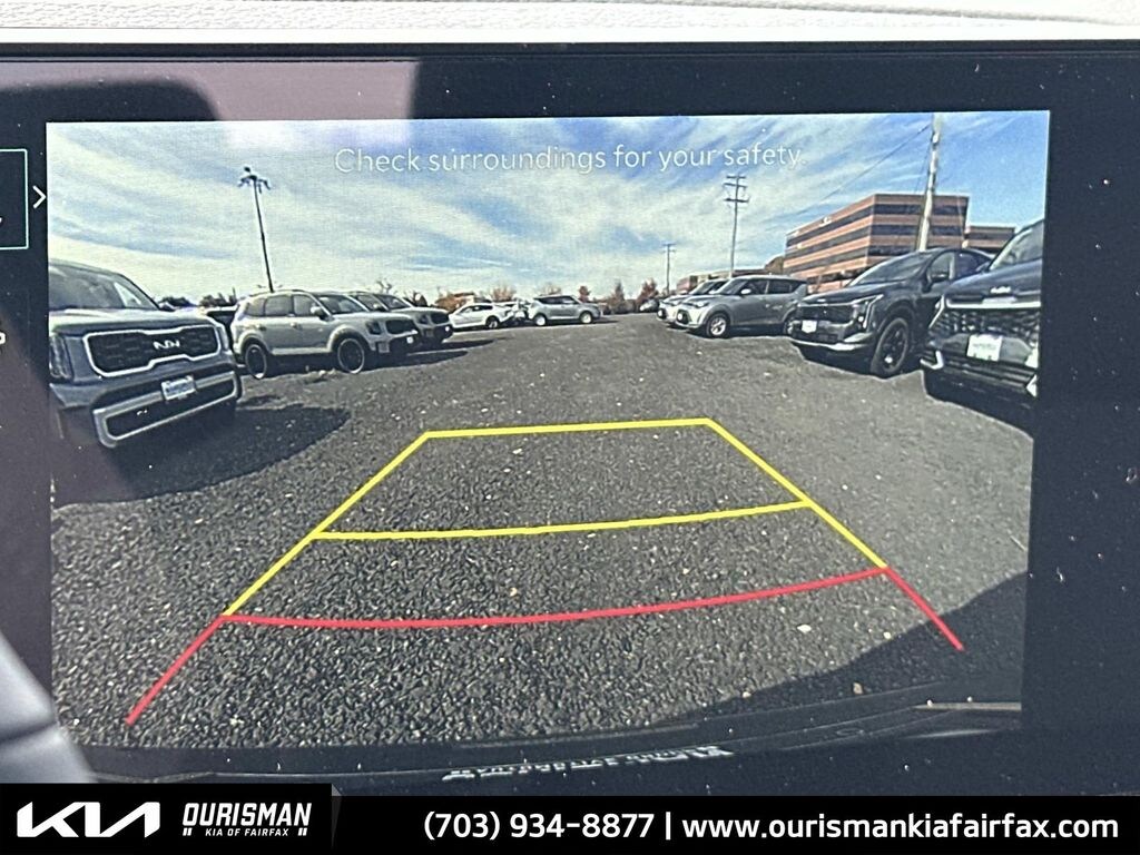 New 2026 Kia Sportage Hybrid S SUV