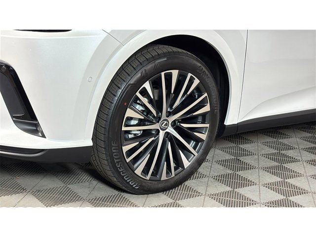 2026 Lexus RX 350h Premium AWD photo 4