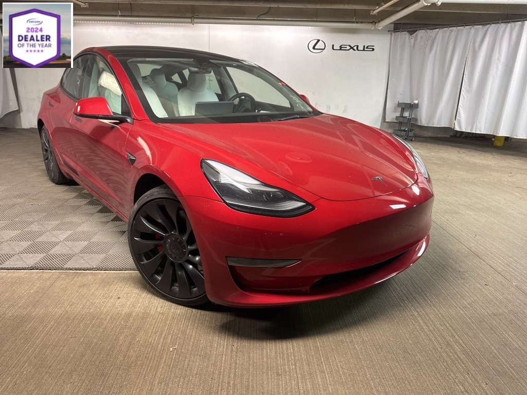 2023 Tesla Model 3 Performance's photo