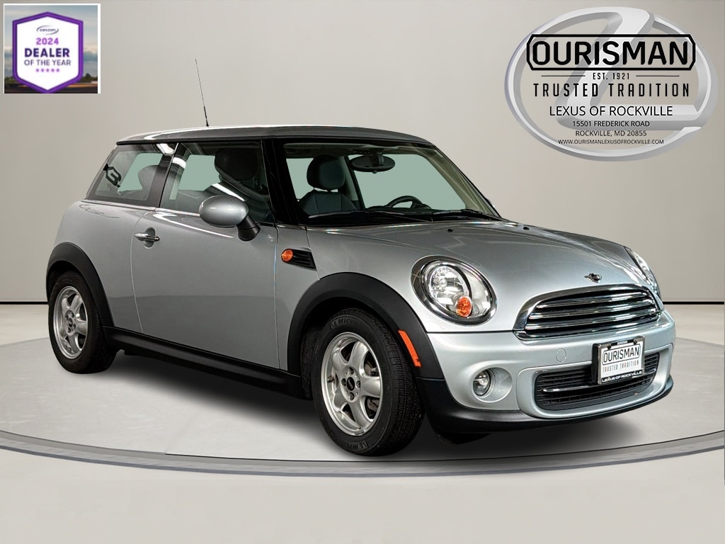 2011 MINI Cooper Base's photo