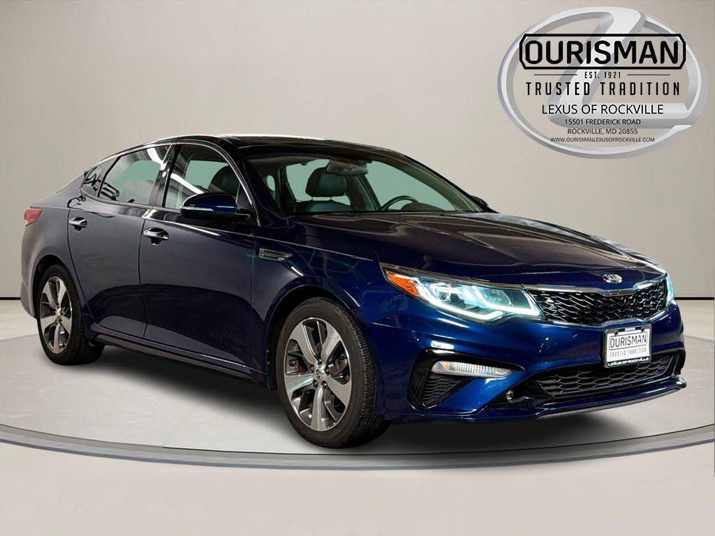 2019 Kia Optima S AT's photo