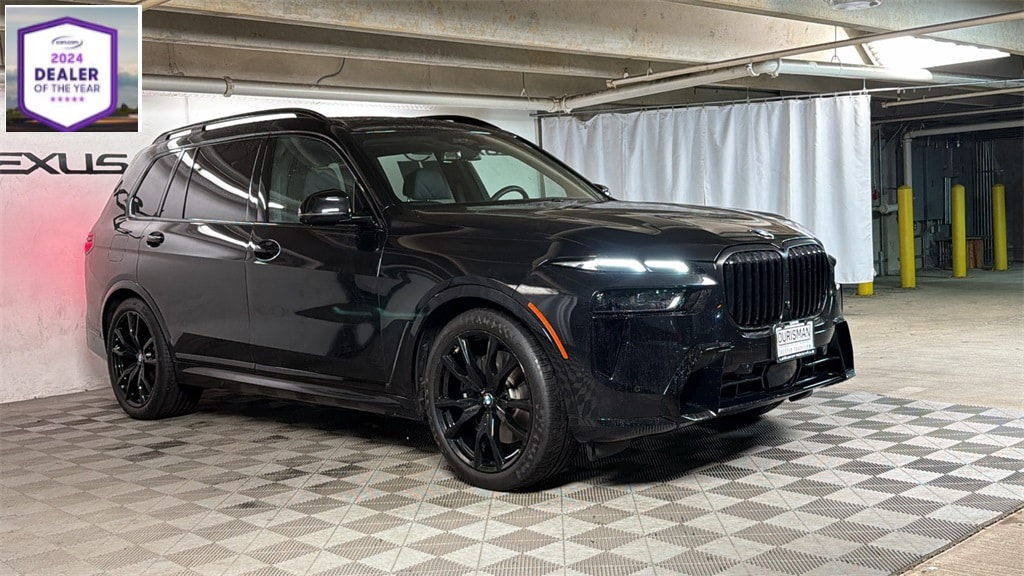 2025 BMW X7 40i's photo