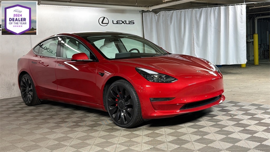 2023 Tesla Model 3 Performance's photo