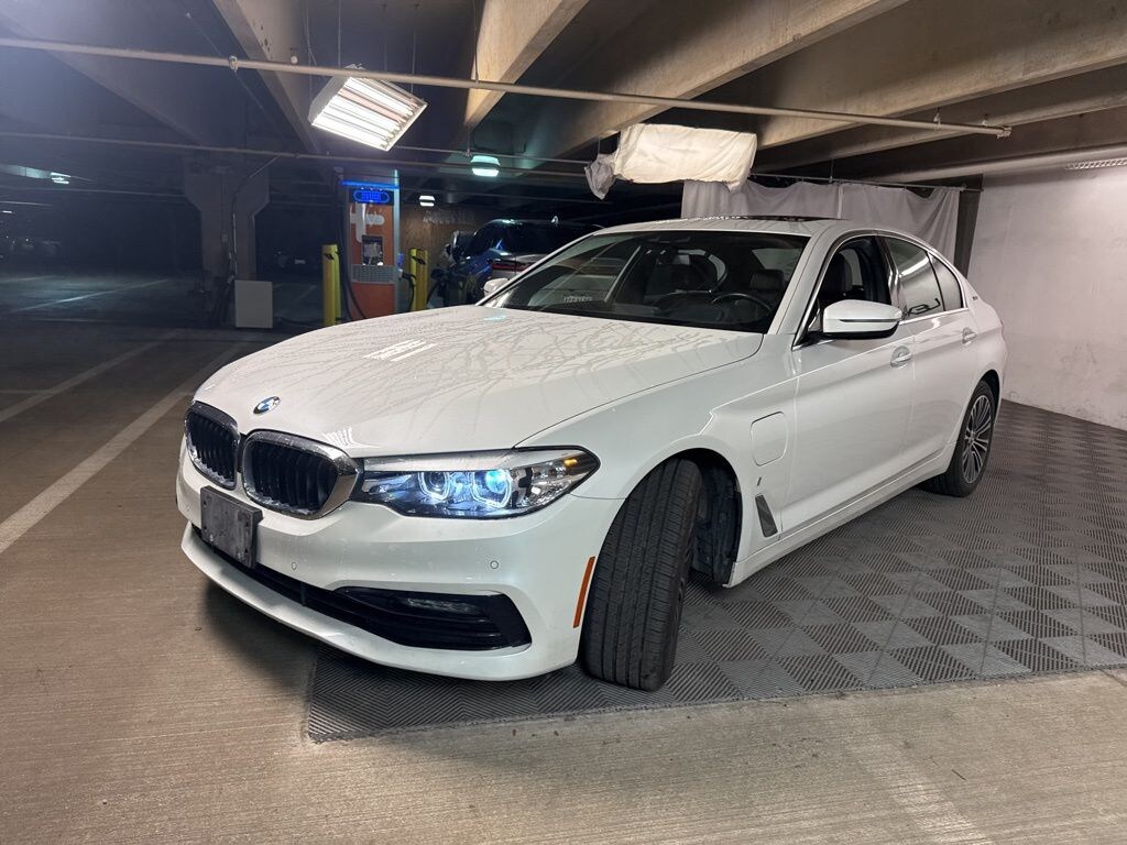 Used 2018 BMW 5 Series 530e xDrive iPerformance Sedan