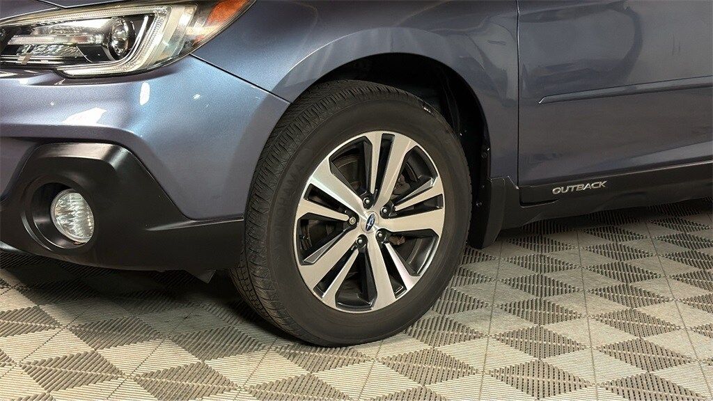 Used 2018 Subaru Outback 2.5i Limited SUV