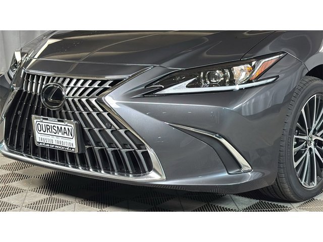 2025 Lexus ES 350 photo 3