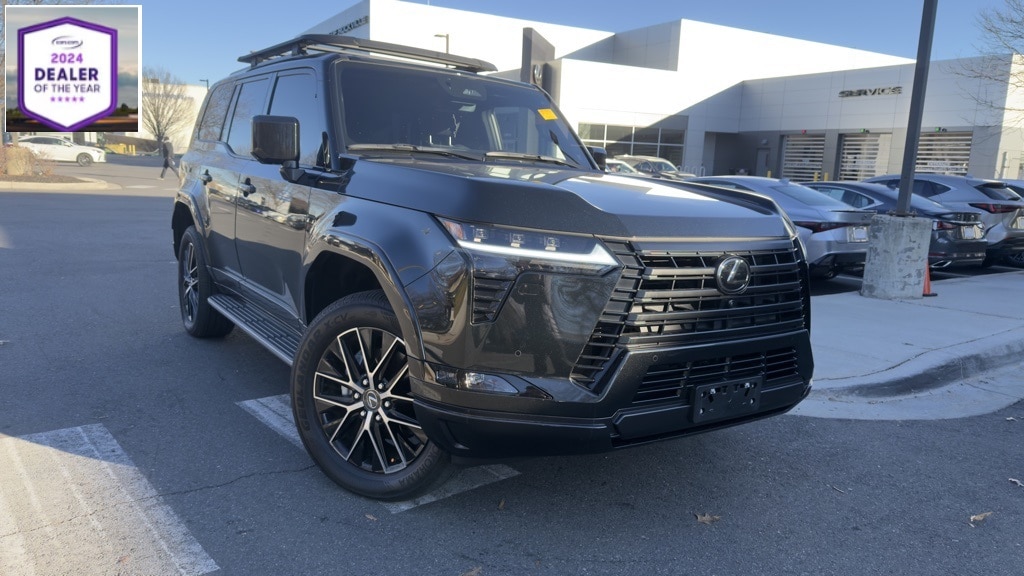 2025 Lexus GX Premium's photo