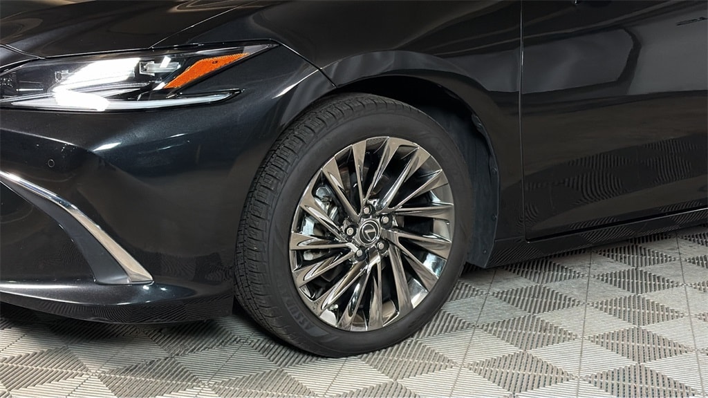 Certified 2024 Lexus ES 350 Ultra Luxury Sedan