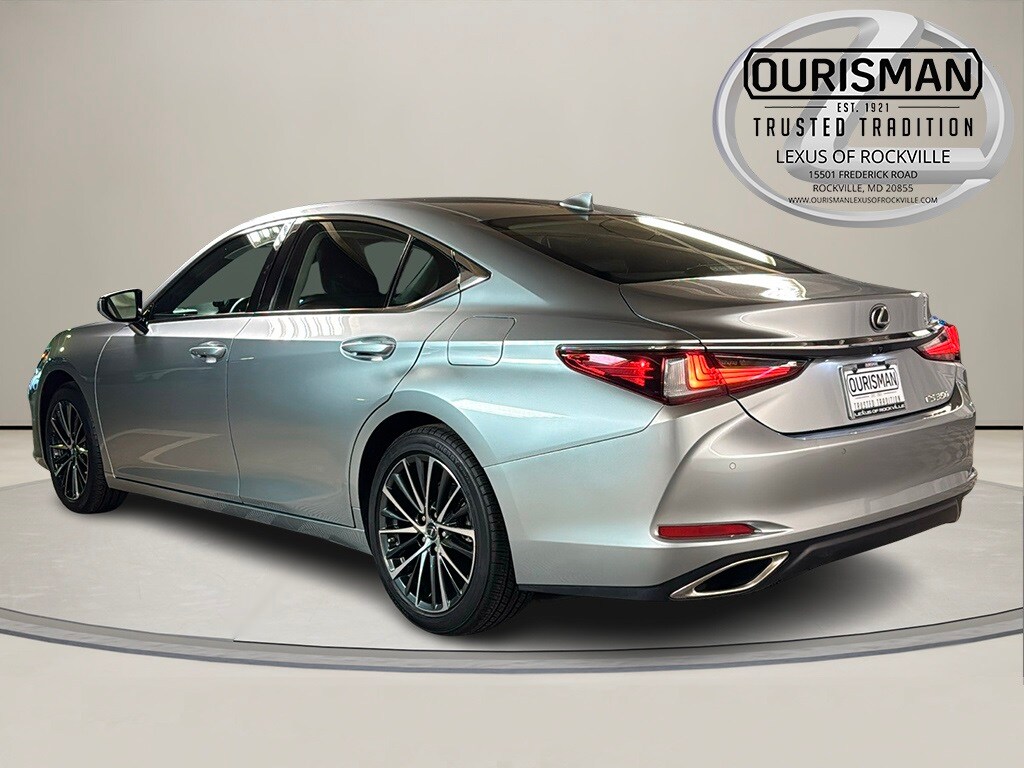 2024 Lexus ES 350 Premium photo 3
