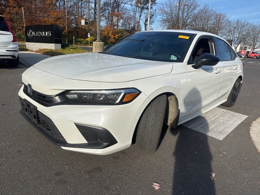 2023 Honda Civic Sport photo 3