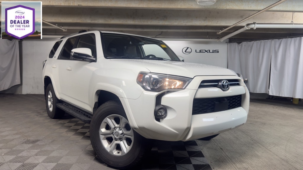 2024 Toyota 4Runner SR5 Premium's photo